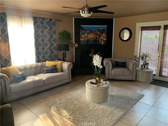 4375 Toyon Road, Riverside, California 92504