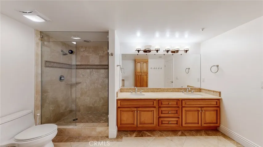 11540 Moorpark Street 103, Studio City, California 91602