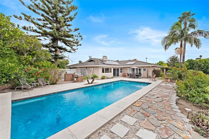 26972 Escondido Lane, Mission Viejo, California 92691