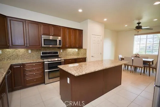 19337 Wildwood Court, Apple Valley, California 92308