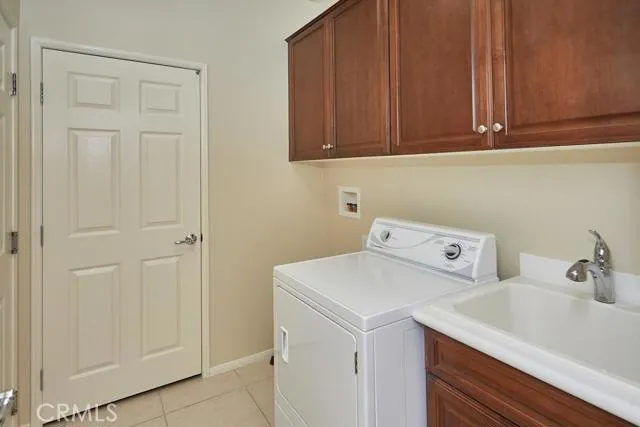 19337 Wildwood Court, Apple Valley, California 92308