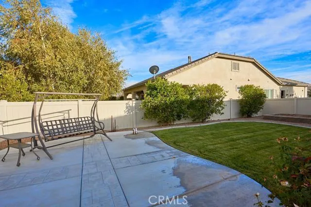 19337 Wildwood Court, Apple Valley, California 92308