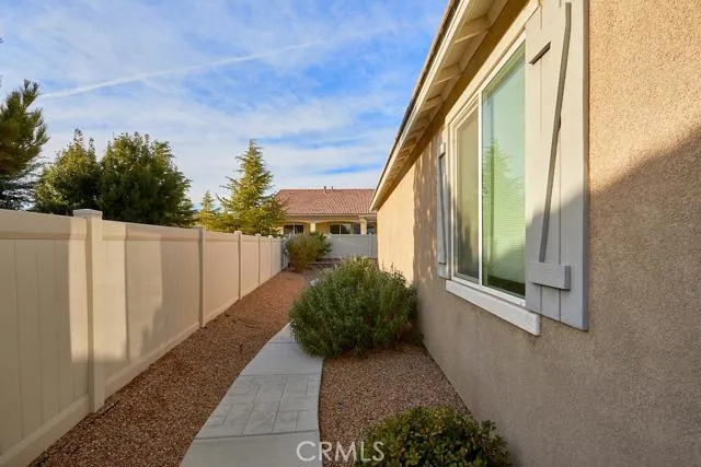 19337 Wildwood Court, Apple Valley, California 92308