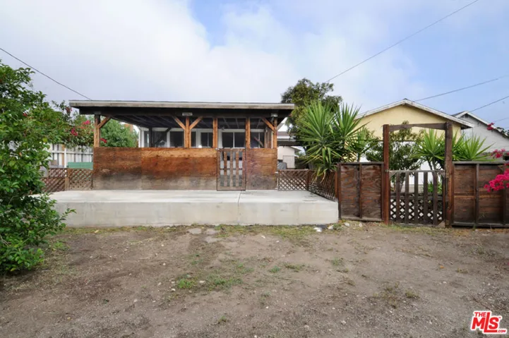 12922 Osborne Street, Pacoima, California 91331