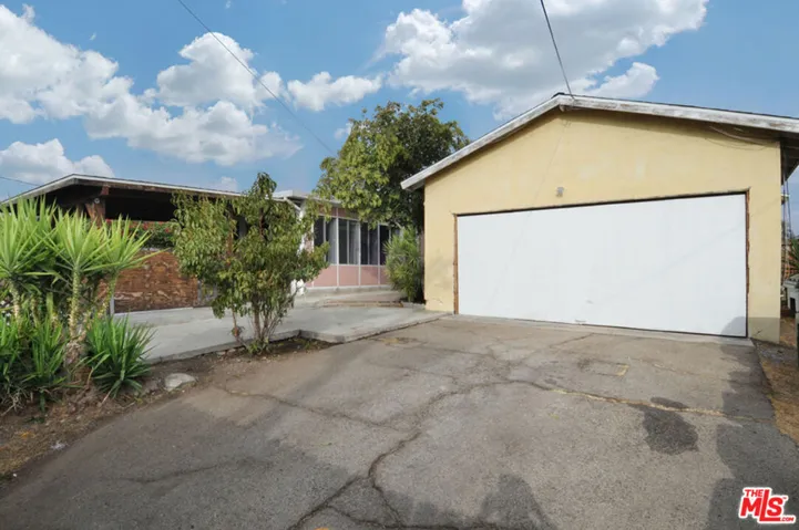 12922 Osborne Street, Pacoima, California 91331
