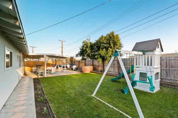 Backyard 8436 Newtown