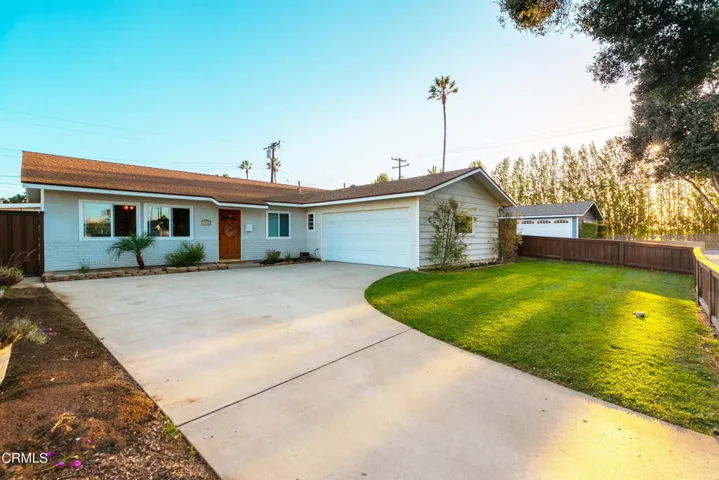 8436 Newtown Front of House
