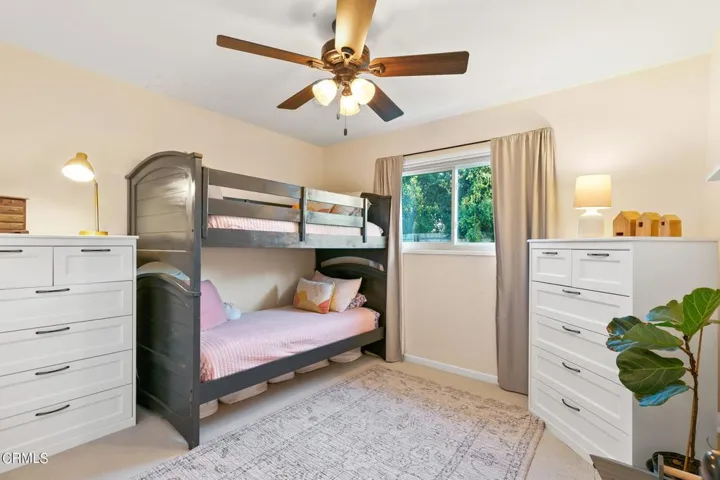 Bedroom 8436 Newtown