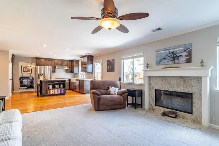 , Hollister, California 95023