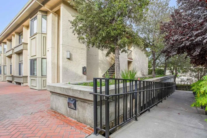 , Santa Clara, California 95051