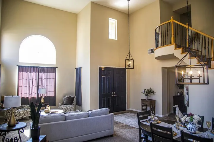 , Hollister, California 95023