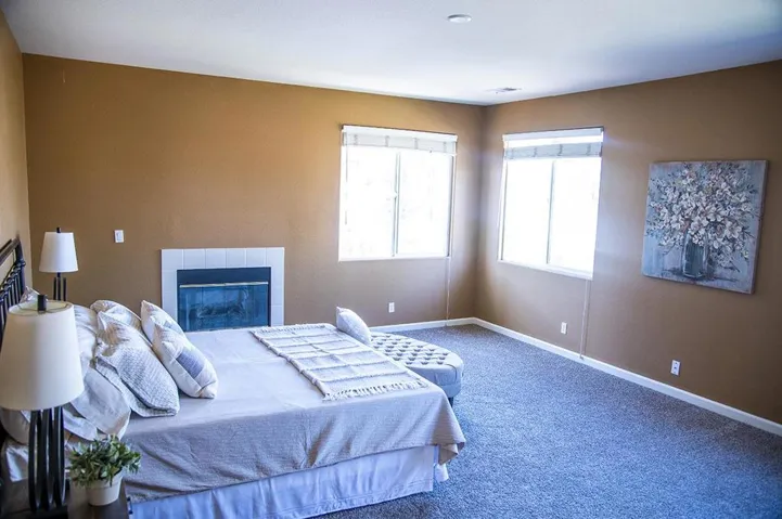 , Hollister, California 95023