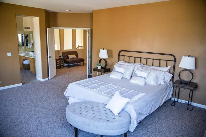 , Hollister, California 95023
