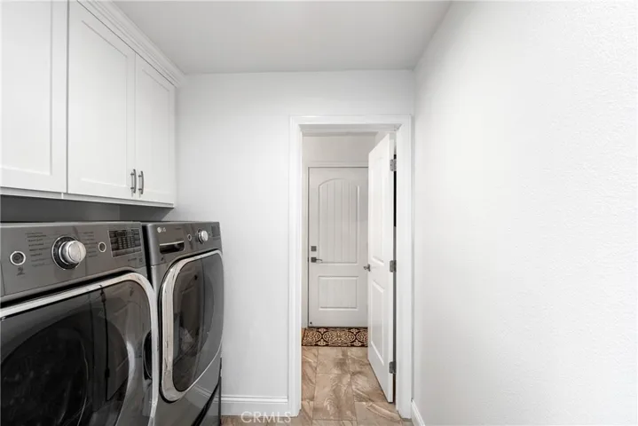 6822 Presidente Drive, Huntington Beach, California 92648