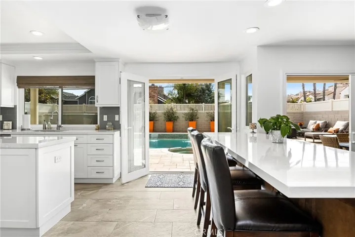 6822 Presidente Drive, Huntington Beach, California 92648