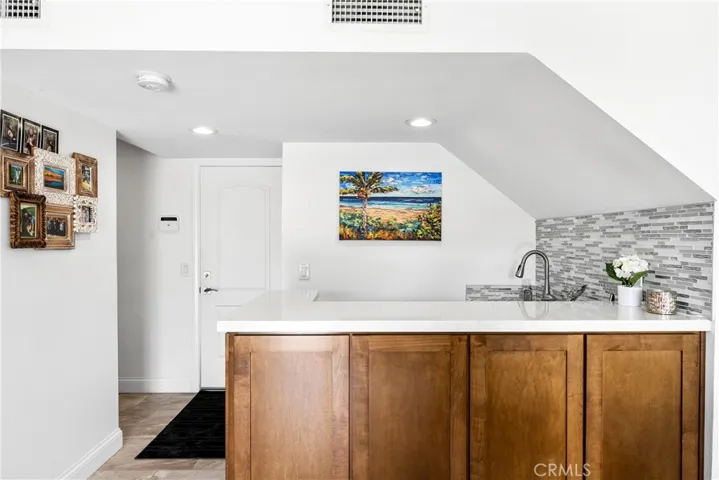 6822 Presidente Drive, Huntington Beach, California 92648