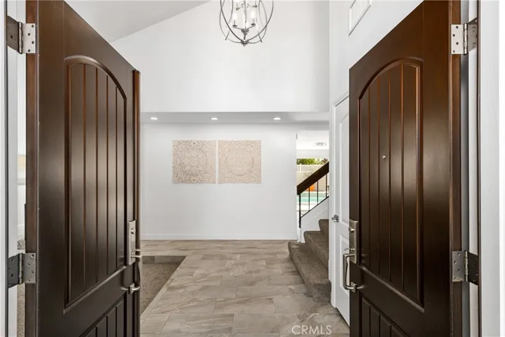 6822 Presidente Drive, Huntington Beach, California 92648