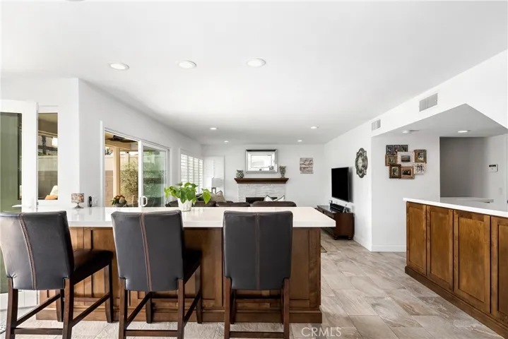 6822 Presidente Drive, Huntington Beach, California 92648