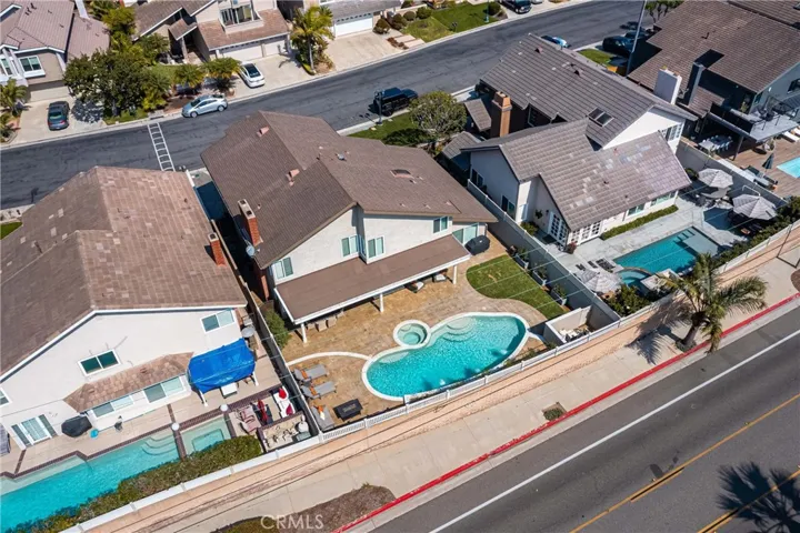 6822 Presidente Drive, Huntington Beach, California 92648