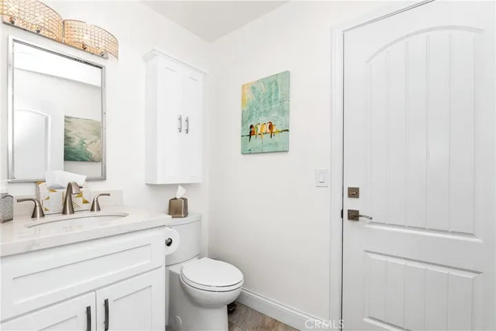6822 Presidente Drive, Huntington Beach, California 92648