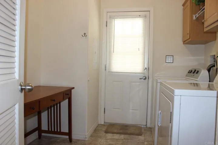 2300 E Valley Parkway 5, Escondido, California 92027