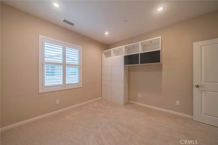 104 Pendant 43, Irvine, California 92620
