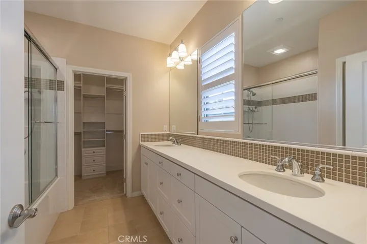 104 Pendant 43, Irvine, California 92620