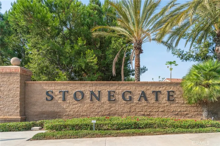 104 Pendant 43, Irvine, California 92620