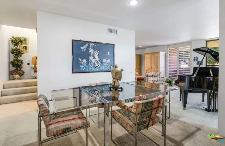 2521 N Whitewater Club Drive B, Palm Springs, California 92262