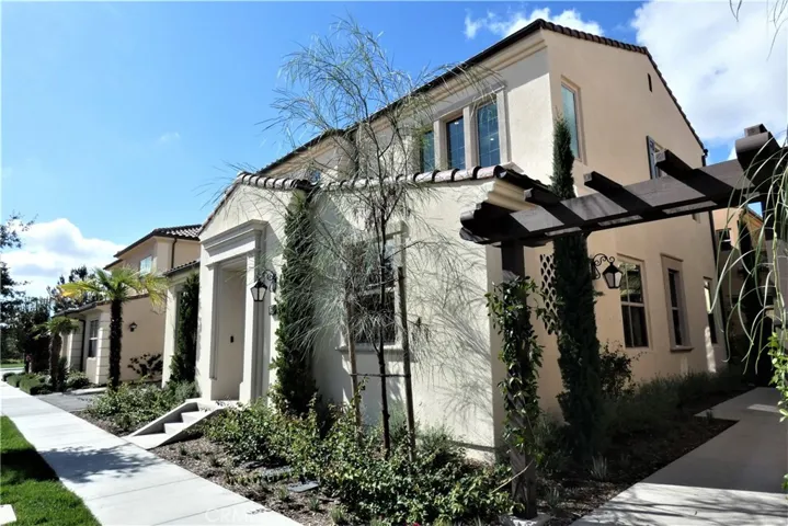 139 Anthology, Irvine, California 92618