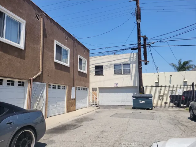 4024 Slauson, Maywood, California 90270