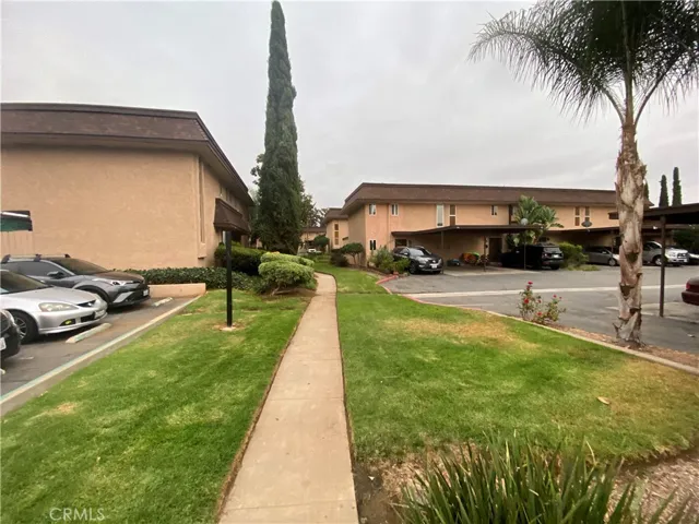 2121 E Grand Avenue U82, Escondido, California 92027