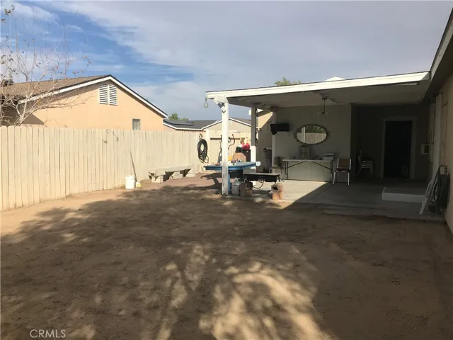 25091 Camino Del Norte, Barstow, California 92311