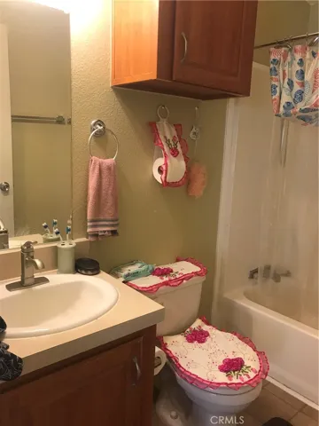 25091 Camino Del Norte, Barstow, California 92311