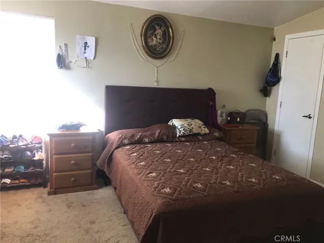25091 Camino Del Norte, Barstow, California 92311