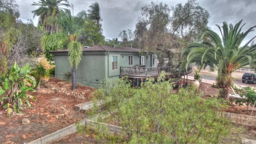 588 Estrelita Drive, Vista, California 92084