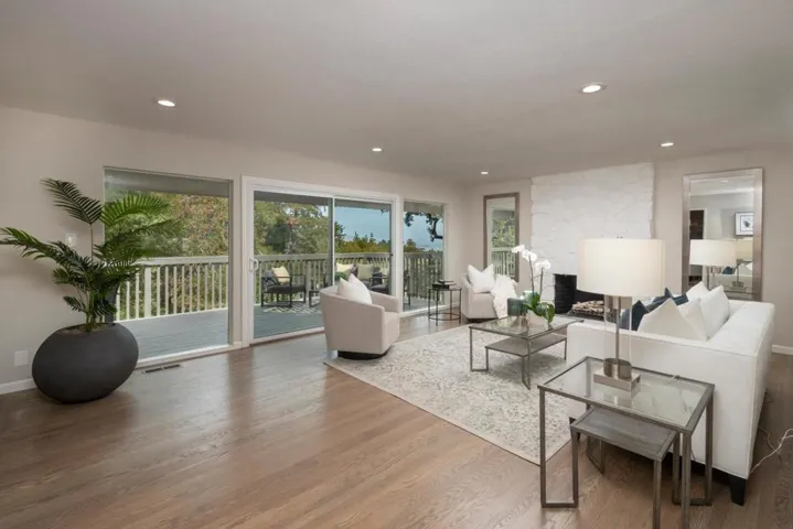 , Hillsborough, California 94010
