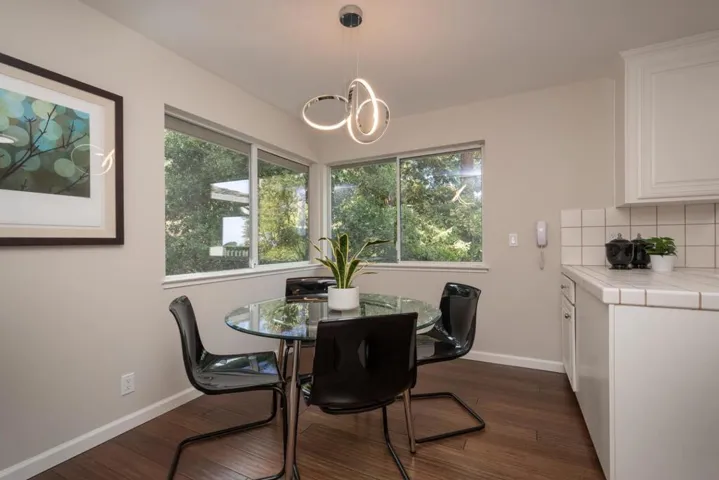 , Hillsborough, California 94010