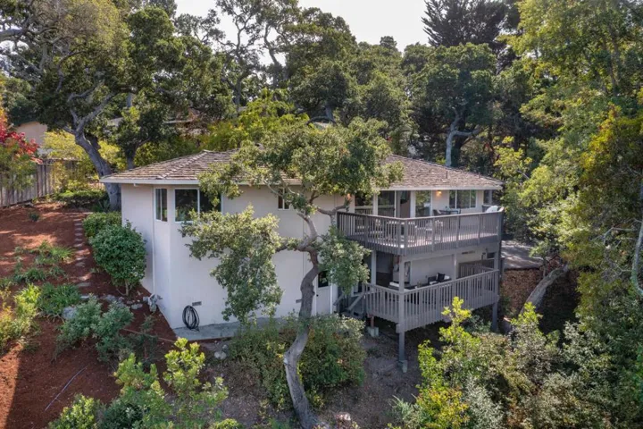 , Hillsborough, California 94010