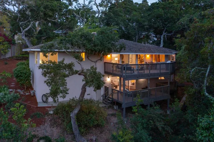 , Hillsborough, California 94010
