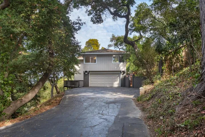 , Hillsborough, California 94010