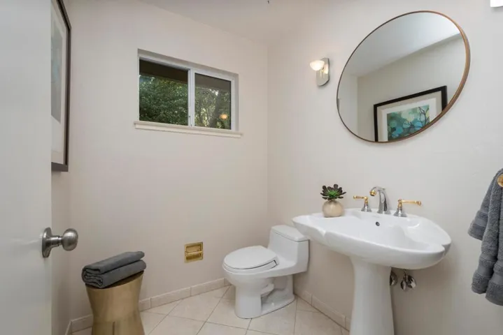 , Hillsborough, California 94010