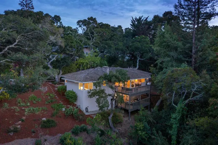 , Hillsborough, California 94010