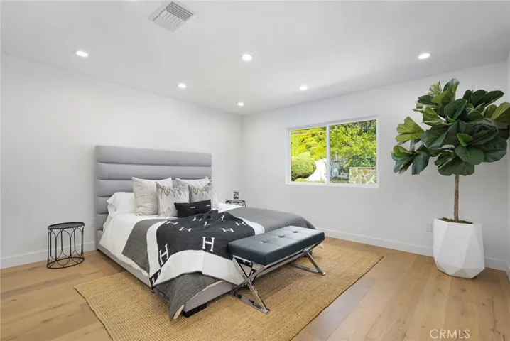 Gorgeous Master Bedroom w/Pool View