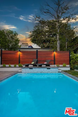 15517 Briarwood Drive, Sherman Oaks, California 91403