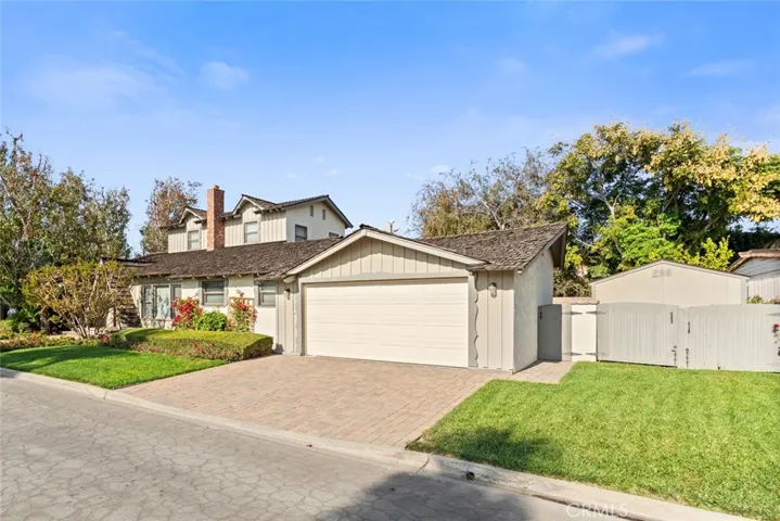 9520 Casanes Avenue, Downey, California 90240