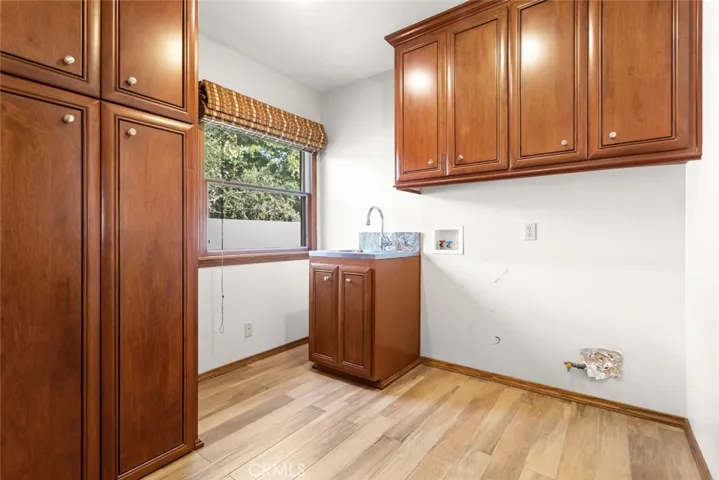 9520 Casanes Avenue, Downey, California 90240