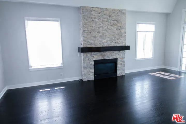 922 S Sierra Bonita Avenue, Los Angeles, California 90036