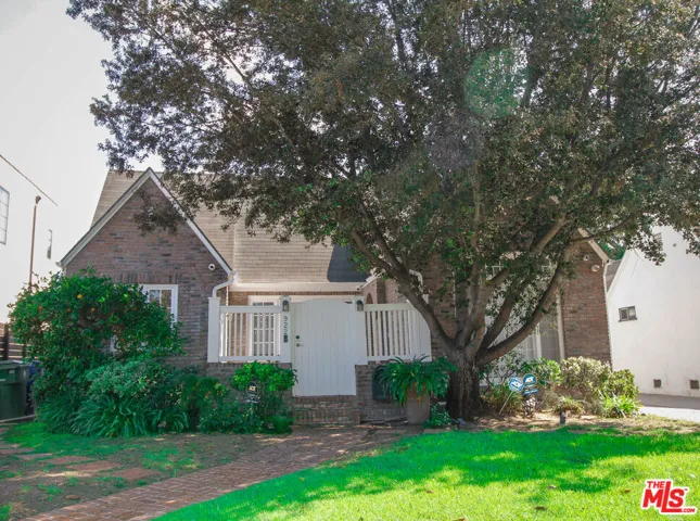 922 S Sierra Bonita Avenue, Los Angeles, California 90036