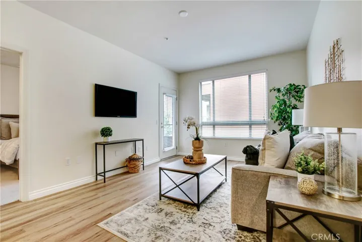 100 S Alameda Street 305, Los Angeles, California 90012